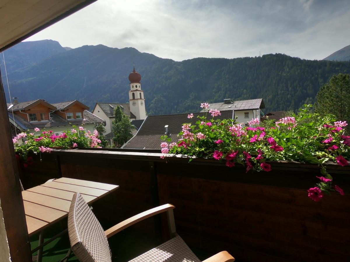 Pension Jagerhof - Sommercard Inkl - 5 Min Zum Hochzeiger Йерценс Екстериор снимка