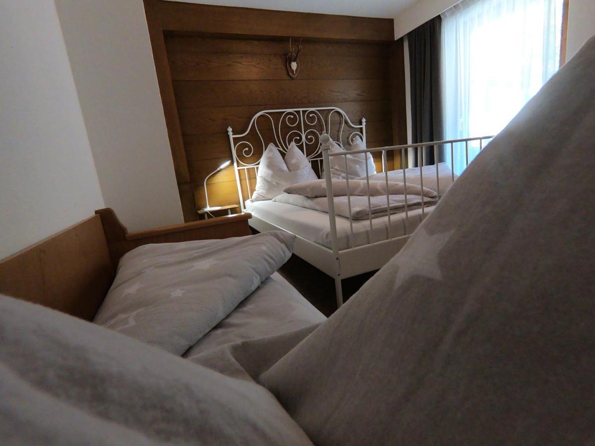 Pension Jagerhof - Sommercard Inkl - 5 Min Zum Hochzeiger Йерценс Екстериор снимка