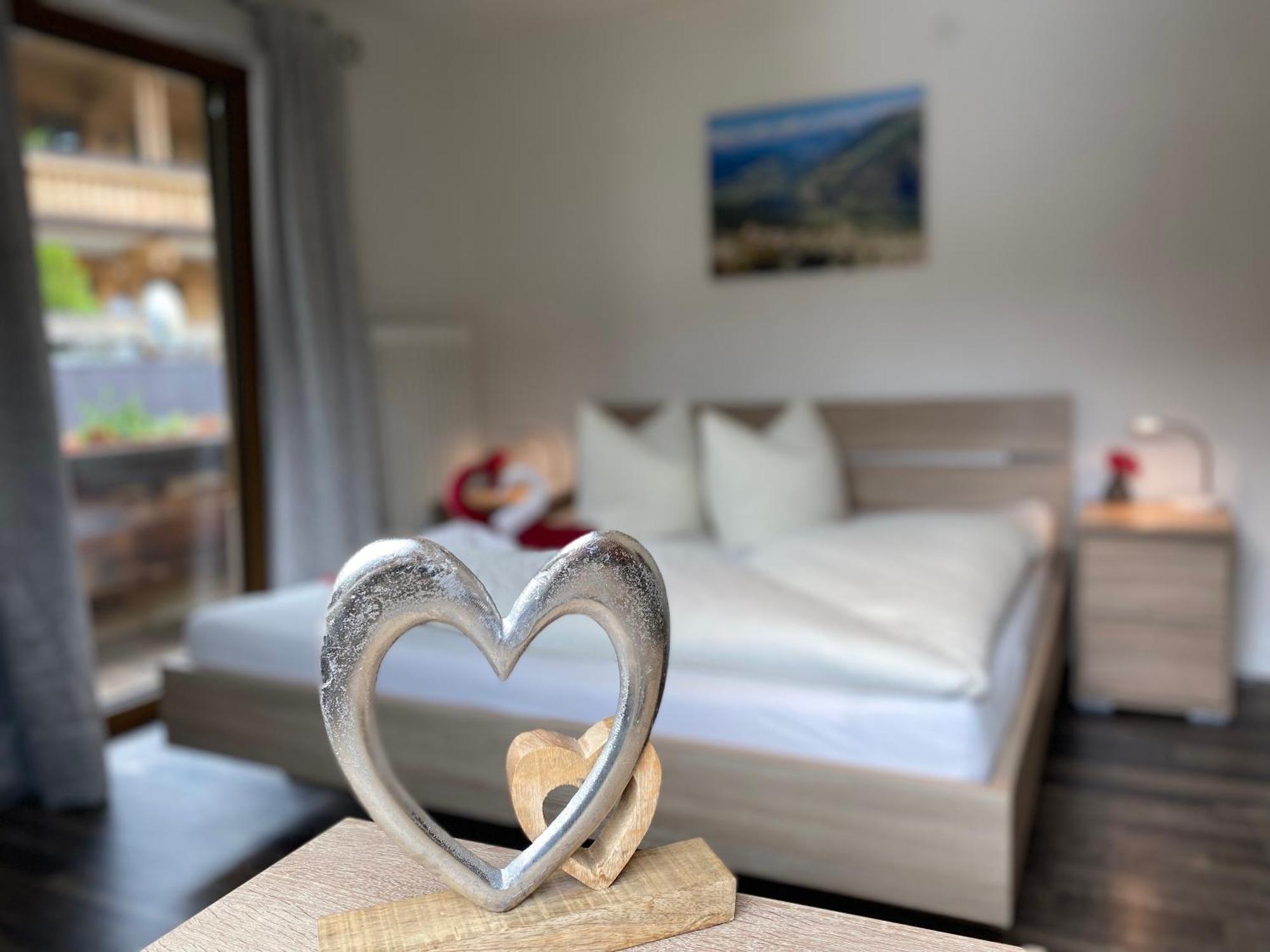 Pension Jagerhof - Sommercard Inkl - 5 Min Zum Hochzeiger Йерценс Екстериор снимка